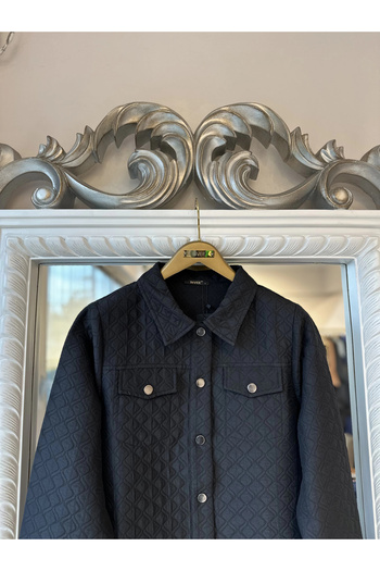 Invee Snap Closure Short Quilted Jacket - Black