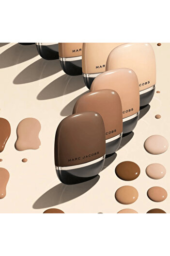 Marc Jacobs كريم أساس شيمليس يوثفول لوك طويل الأمد بعامل حماية من الشمس 25