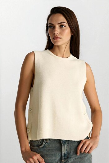 WeShaya Ecru Side Button Detailed Crew Neck Knitted Blouse