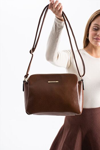 H&D COLLECTİON Women's Faux Leather Adjustable Crossbody Shoulder Bag with 3 Compartments and Gold Zipper