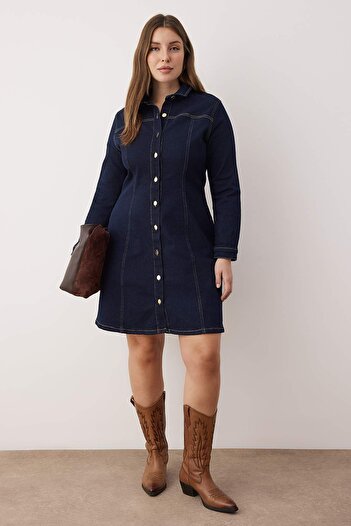Trendyol Curve Μπλε φόρεμα A-Line Stretchy Denim Plus Size TBBAW26AH00056