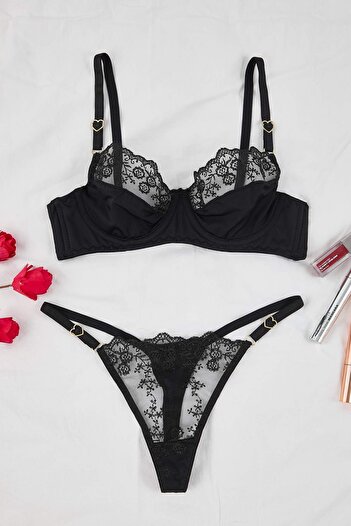 Trendyol Collection Black Lace Plain Cupless Underwear Set Thmaw26Cc00026
