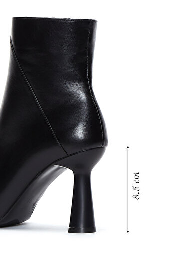 Derimod Women's Black Zippered Thin Heeled Leather Boots 25Wfd130718