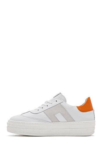Derimod Kadın Beyaz Bağcıklı Kalın Tabanlı Deri Sneaker 25SFD371718