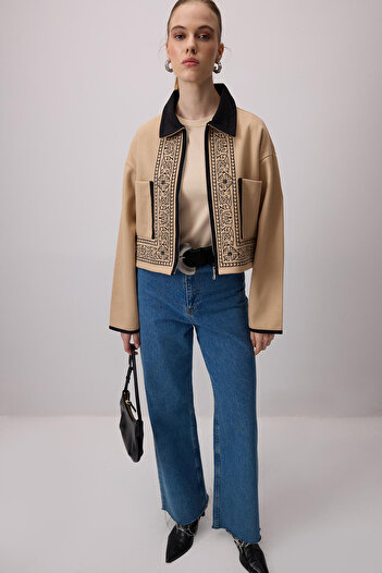Touché Privé Embroidered Cashemere Jacket