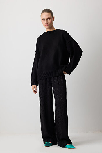 Touché Privé Leopard Printed Jacquard Pants