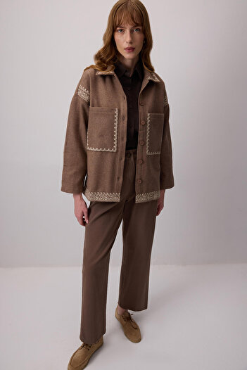 Touché Privé Embroidery Detailed Cup Jacket