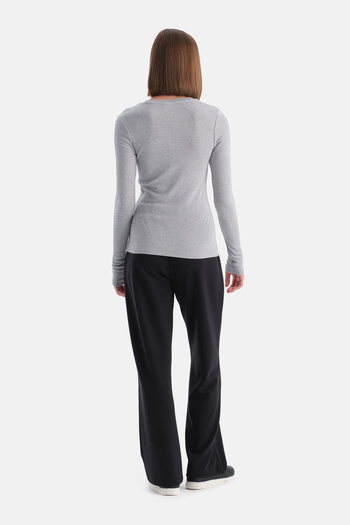 Dagi Half Buttoned Cashmere Modal Long Sleeve T-Shirt