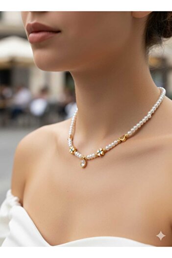 Ralp Moda Stylish Design Hand Made Women's Necklace with Pearl and Charm Details