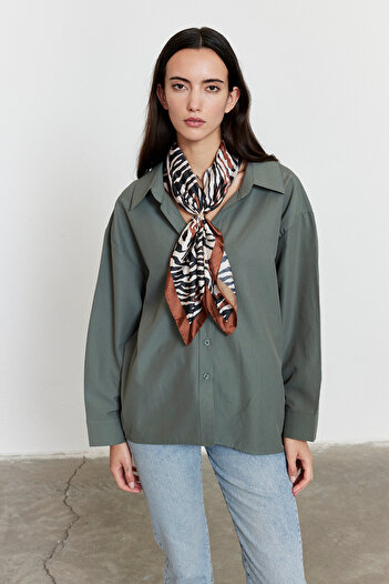 FACETTE Oversize Poplin Shirt Khaki