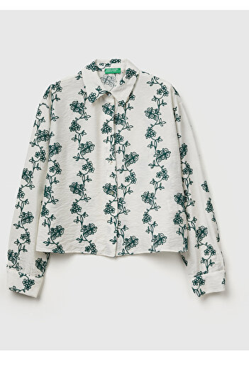 United Colors of Benetton Women's Ecru-Green Viscose Blend Floral Pattern Boxy Fit Shirt