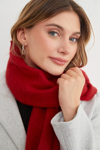 Fulla Moda Basic Tasseled Shawl
