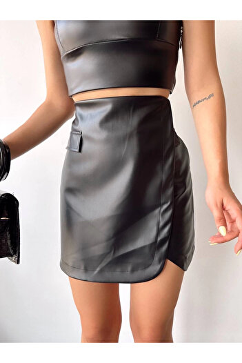 Işıltı kidss Leather skirt with oval flap and pocket detail, black h240048