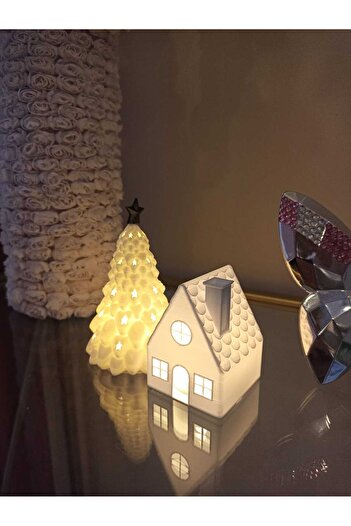 smilechild New Year Decoration Led Candle House and Pine Tree Set 7-11 cm 2 Led Candles Included