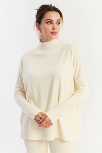 Cool & Sexy Women's Ecru Casual Knit Blouse Yv289