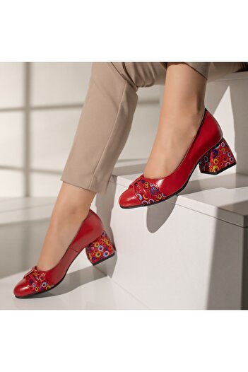 BMoD Women's red leather shoes with a chunky heel MOD12050