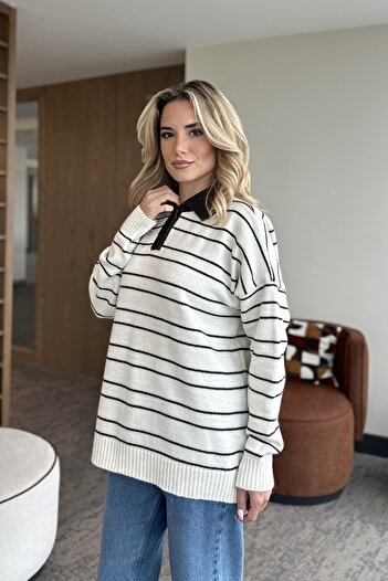 Laluvia White Black Striped Sweater -1510