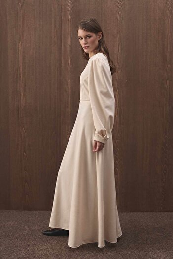 Hooopstore Premium Belden Sitting Detailed Vanilla Dress