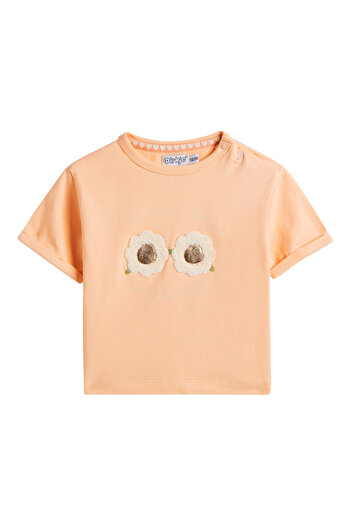 Dirkje By Styli Girls Embroidered T-Shirt and Shorts Set
