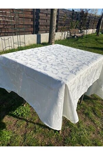 Kotys Design White brocade tablecloth (snail pattern)