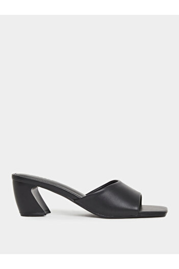 Raid By Styli Saanvi Block Heel Mules