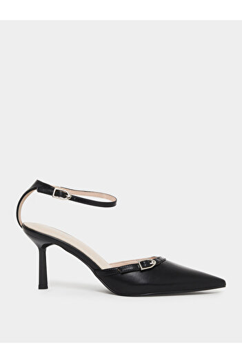 Raid By Styli Bexlie Ankle Strap Pointed Toe Shoes