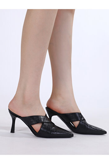 Sneak-a-Peek By Styli Textured Cross Strap Pointed Toe Mules