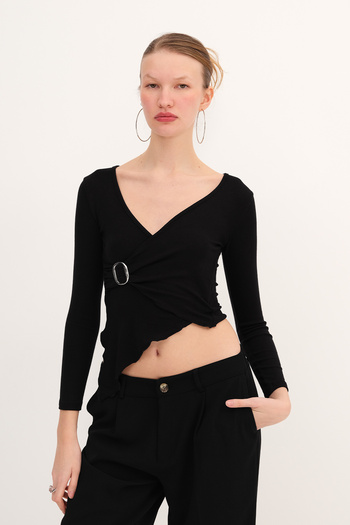 Addax Buckle Detailed Blouse B13998