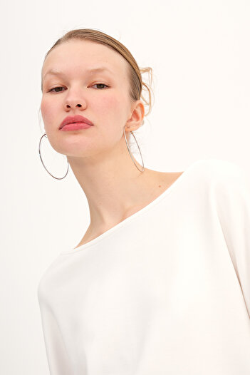 Addax Boat Neck Long Sleeve Blouse B190