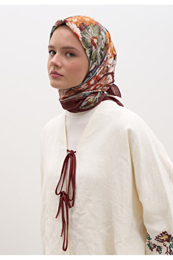 Fresh Jasmine Joy Design Cotton Viscose Scarf Burgundy