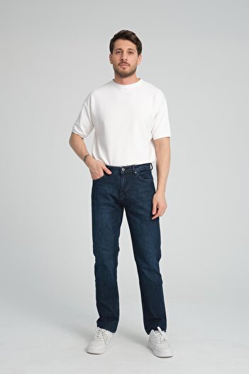 Store Men's Regular Fit Straight Leg Jeans - Stretchy 98% Cotton 2% Lycra Jean