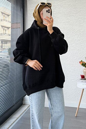 MELEK ARAZ Premium Oversize Women's Sweatshirt with Pleated Detail on the Sleeves – Black