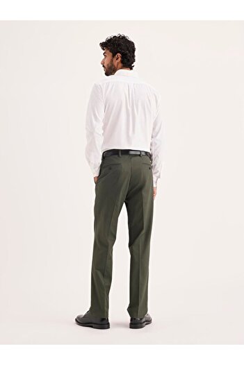 Dockers Signature Stain Defender Slim Fit Pantolon