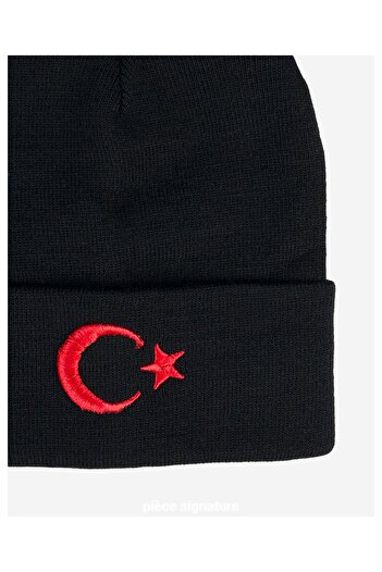 PIECE SIGNATURE Flag Embroidered Beret