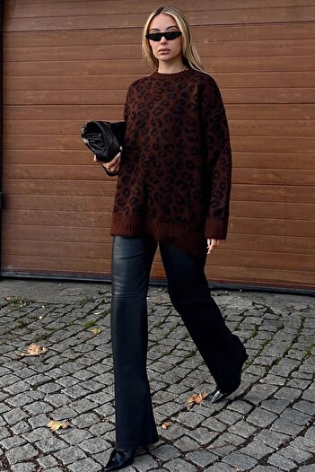Swist Brown Gez Crew Neck Leopard Patterned Women's Knitwear Sweater