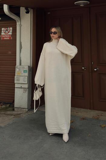 Swist Bej Daly Yarım Balıkçı Oversize Kadın Triko Midi Elbise