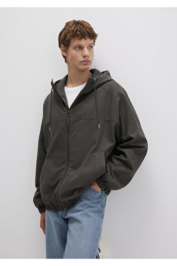 Mavi Капюшонна куртка хакі Loose Fit / вільний крій 0110398-86764
