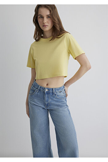 Mavi Yellow Crop Basic T-Shirt Crop / Short Cut 1613072-71285