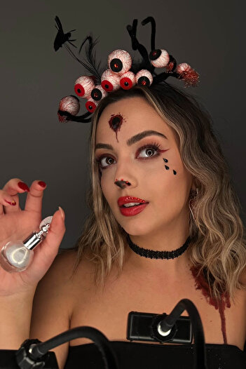 TAKIŞTIR Siyah Renk Göz Figürlü Cadılara Bayramı Halloween Eğlenceli Taç