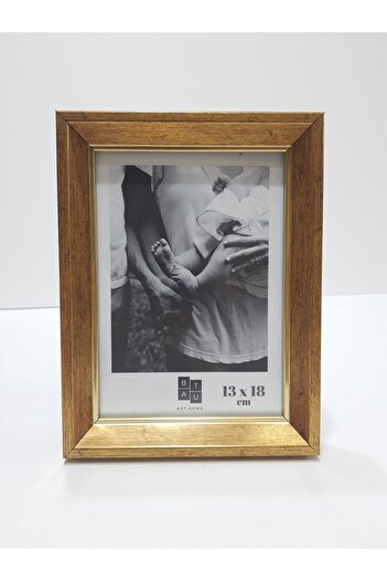 Batu Art Home Fotoğraf Çerçevesi Korumalı Kırılmaz Pleksi Camlı Masaüstü Ayaklı Ve Asılabilir 13x18cm Mat Altın
