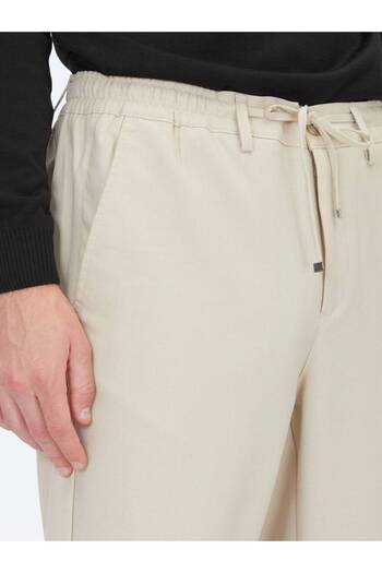 Kip Koyu Bej Düz Dokuma Jogging Fit Casual Pantolon
