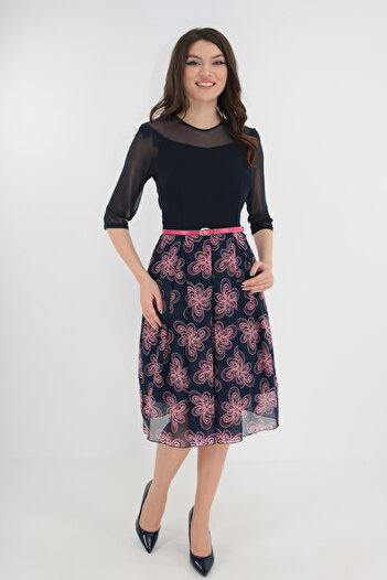 Vanessa Line RO Elegant navy blue dress with pleats and pink flowers