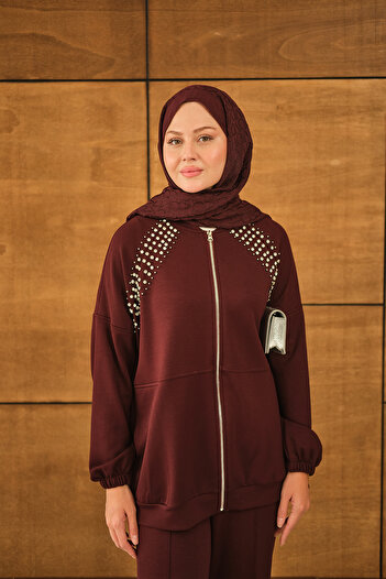 LOCCO Women's Shoulder Stone Detail Suit Burgundy