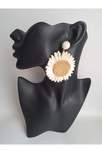 BHR AKSESUAR White Straw Big Earrings