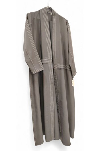 sefamerve Black embroidered abaya by Dima with elegant design and unique embroidery