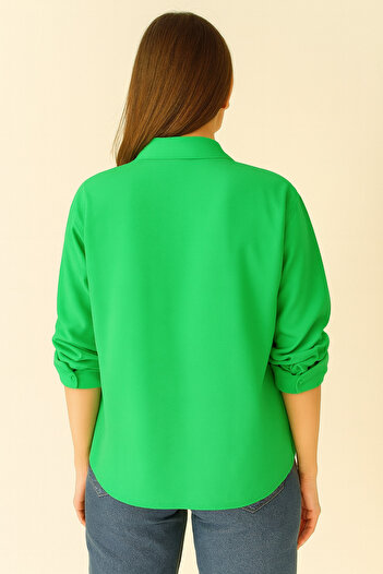 LACHT Women's Green Basic Shirt