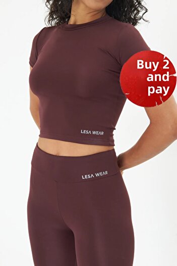 Lesa Wear Sports Crop T-Shirt - Απαλό Αφής, Εφαρμοσμένο, Κοντό Εφαρμοσμένο