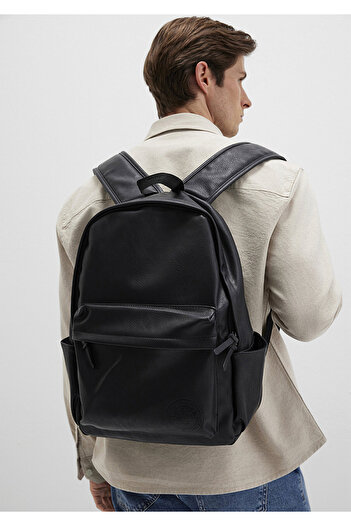 Mavi Schwarzer Kunstleder-Rucksack 0910973 -900