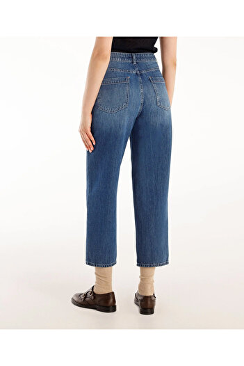 Yargıcı Geniş Paçalı Cep Detaylı Jeans