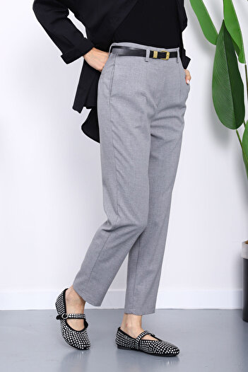 İmajButik Gray Belted Front-Tie Carrot Pants in Carrot Fabric